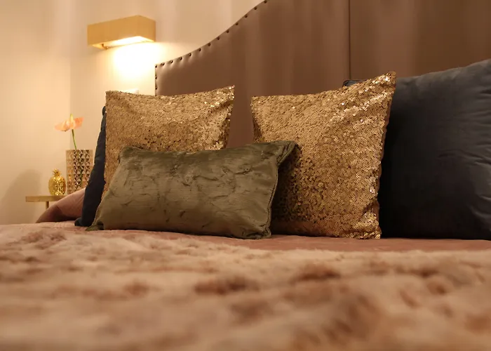 Ingrami And Vendégház 4*