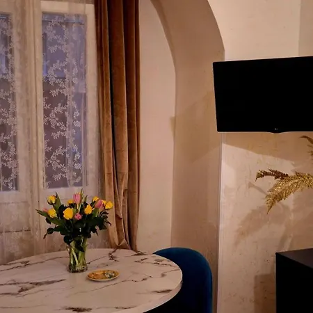 Ingrami And Gasthof Rom