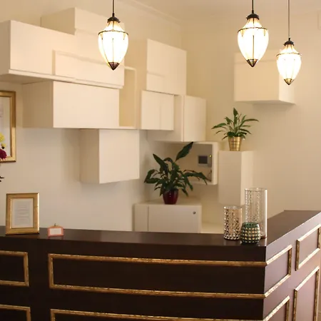 Konukevi Ingrami And