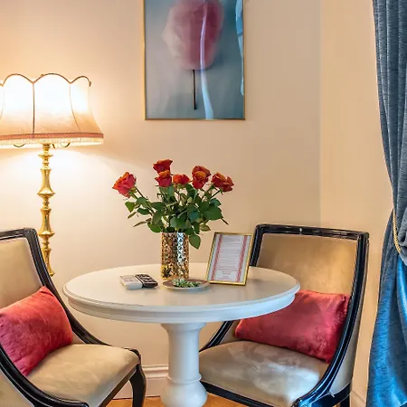 Ingrami And Gasthof Rom