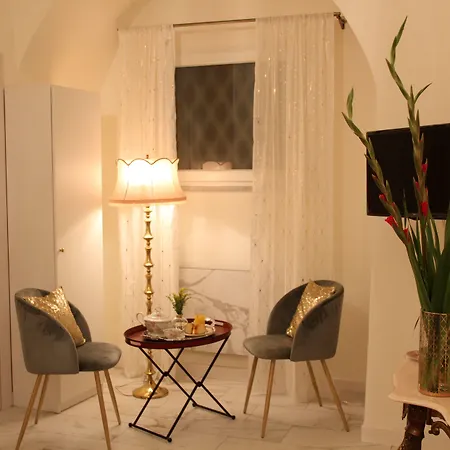 Ingrami And Πανσιόν 4*