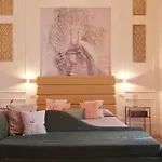 Ingrami And בית הארחה 4*